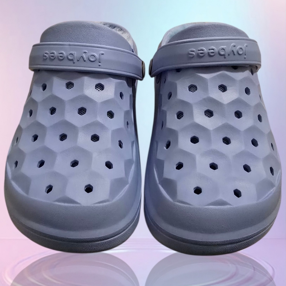 Joybees Kids Varsity Lined Clogs with removable fur lining  NWT size 13